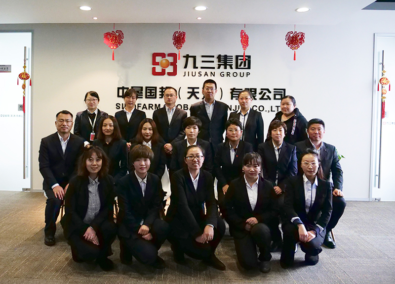 1520932215610393.jpg 690558123288852279.jpg